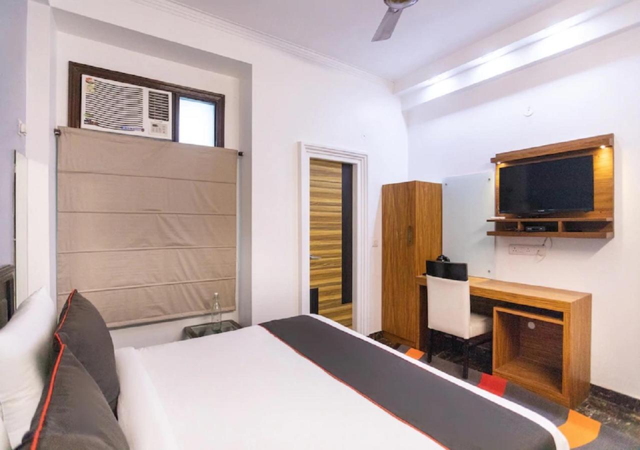 Sangvi Palace Hotel Greater Noida Εξωτερικό φωτογραφία